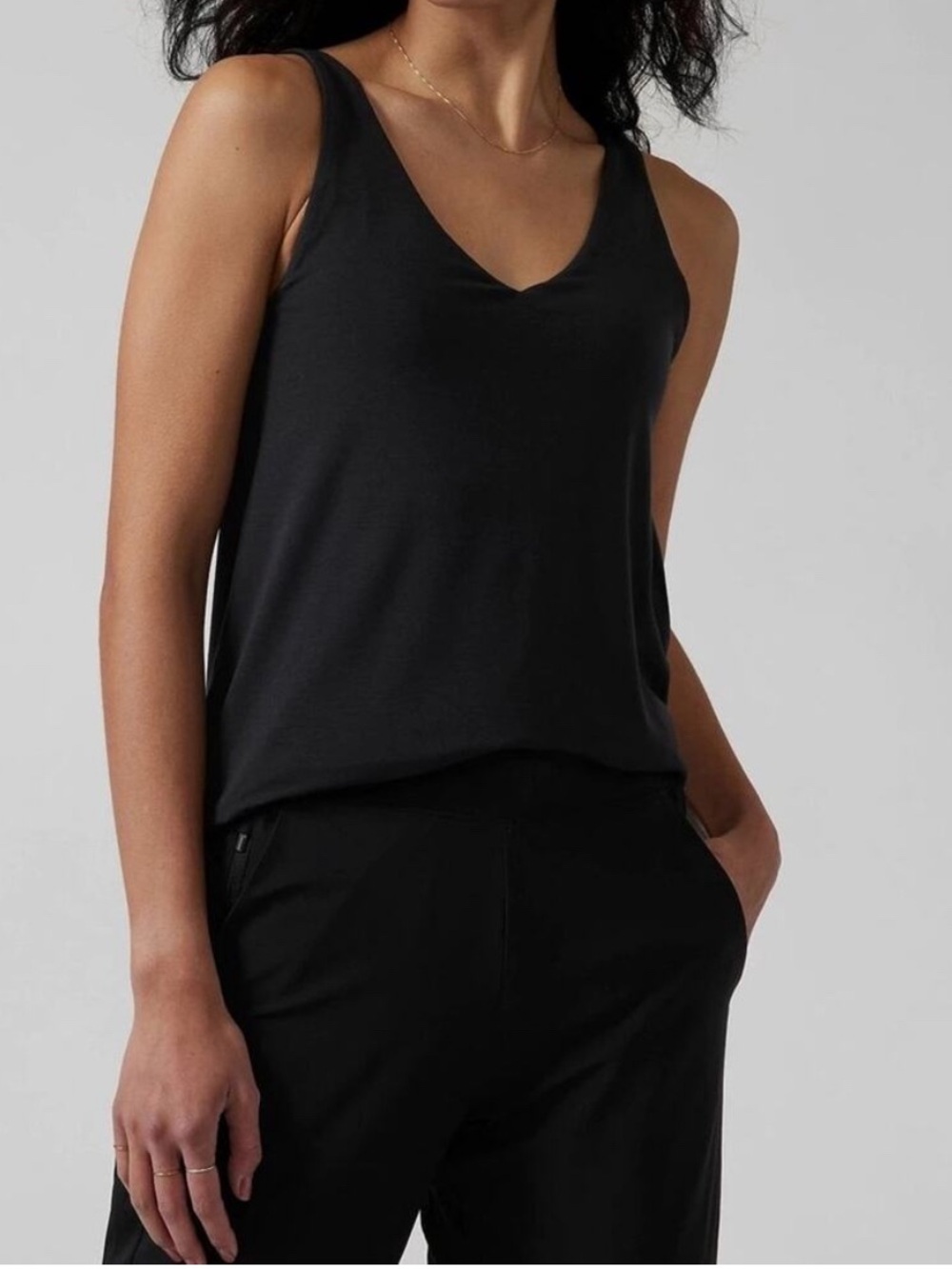 Athleta Essence Support V-Neck Tank Top - Black